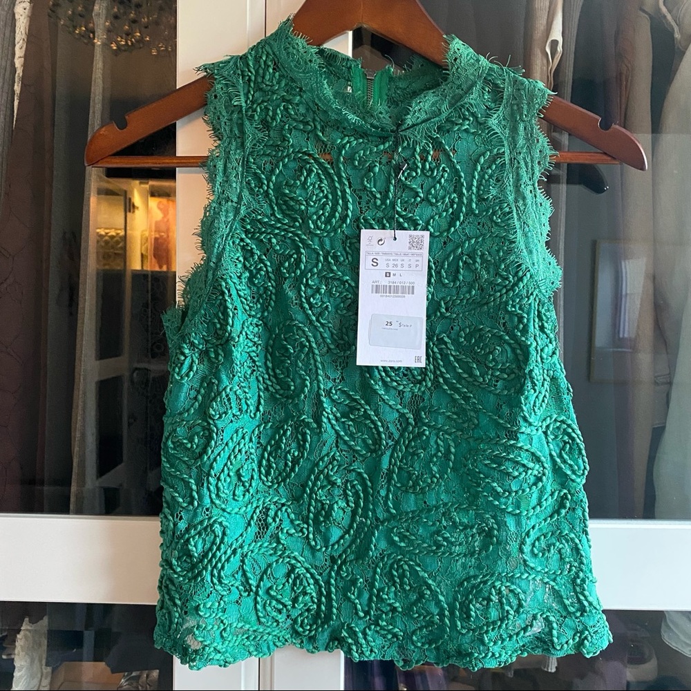 Zara emerald lace top-BNWT